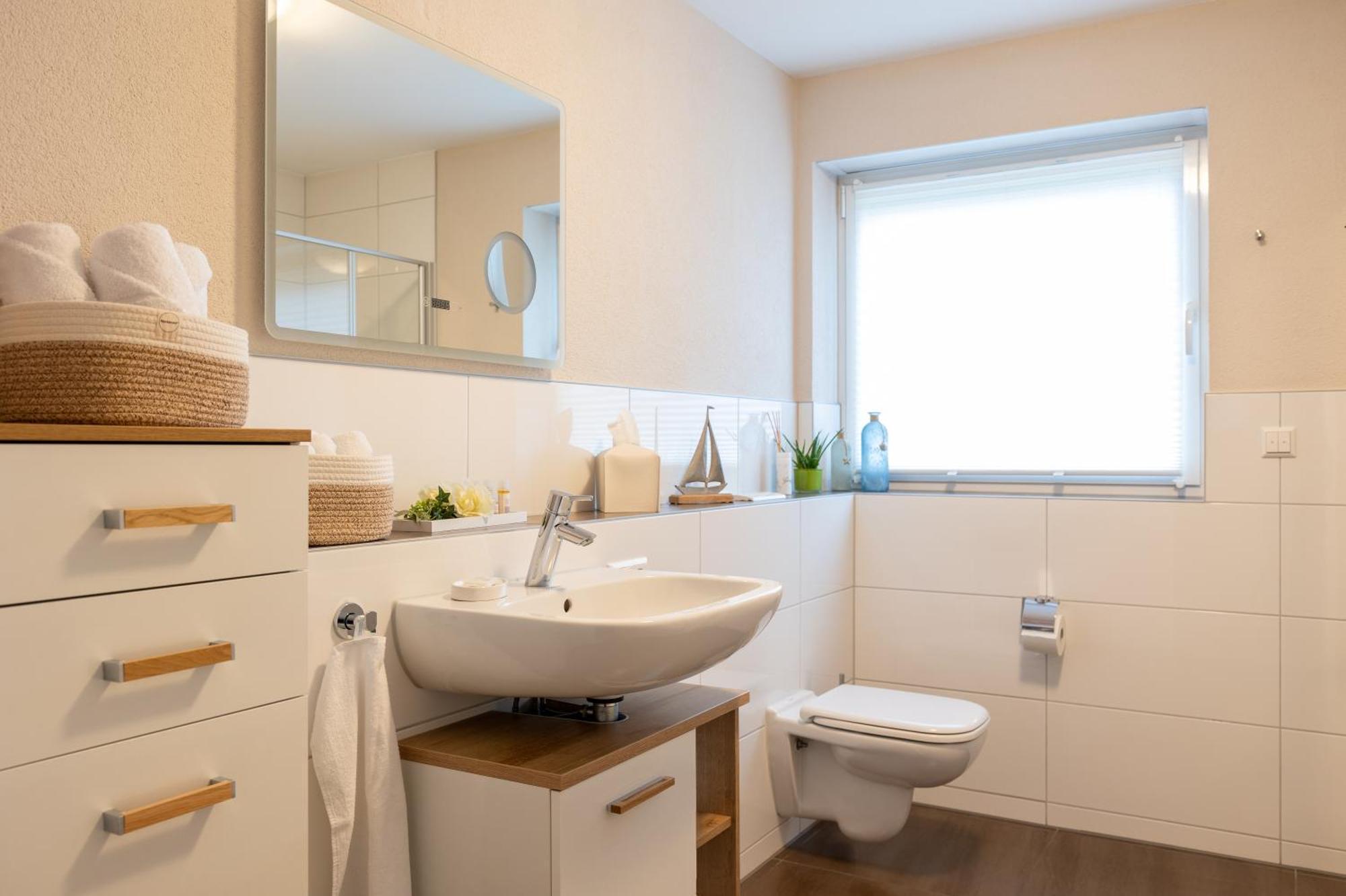 Appartementdeluxe Steiert - Near Europa Park - Rulantica - Spacious - Fully Equipped Kitchen - Private Garden - Free Parking - Pet Friendly Schwanau Eksteriør billede