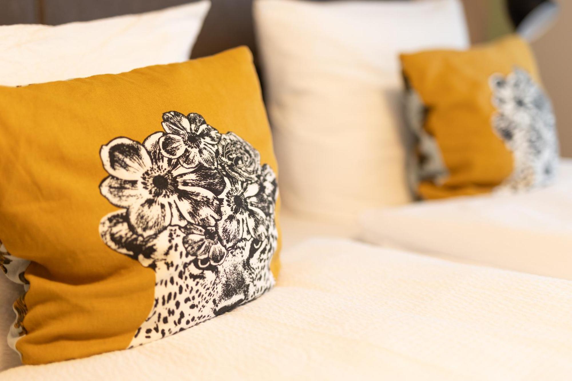 Appartementdeluxe Steiert - Near Europa Park - Rulantica - Spacious - Fully Equipped Kitchen - Private Garden - Free Parking - Pet Friendly Schwanau Eksteriør billede